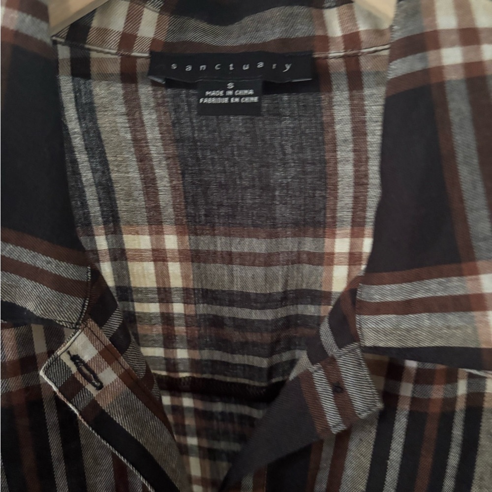 Sanctuary plaid Lightweight Button Down Top NWOT - Picture 2 of 3